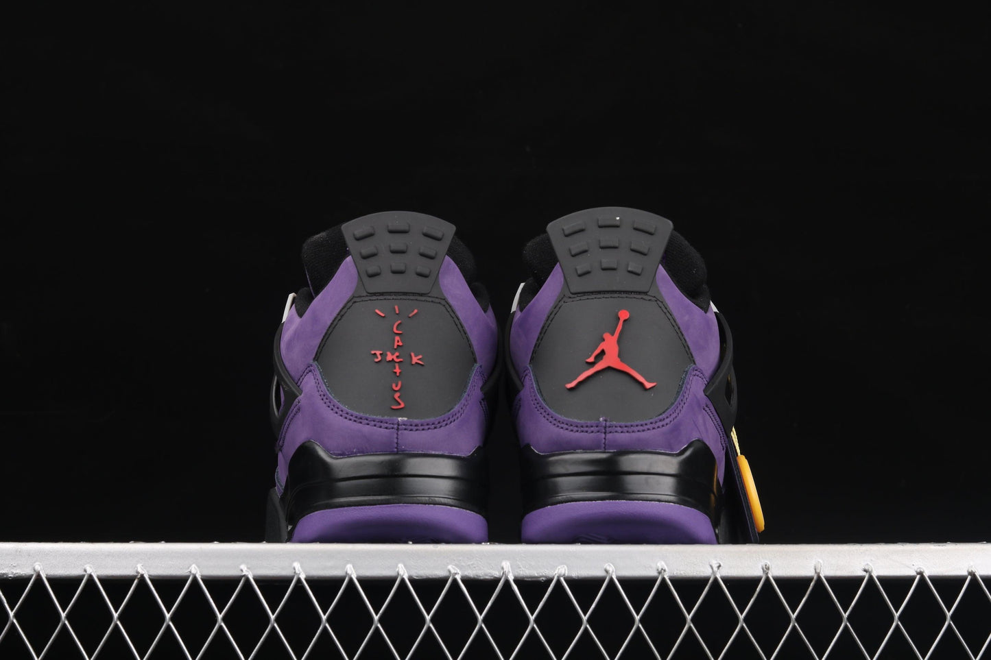 J4 x TS "Friends and Family" - Доставка за 1 работен ден! - Kicks INC.
