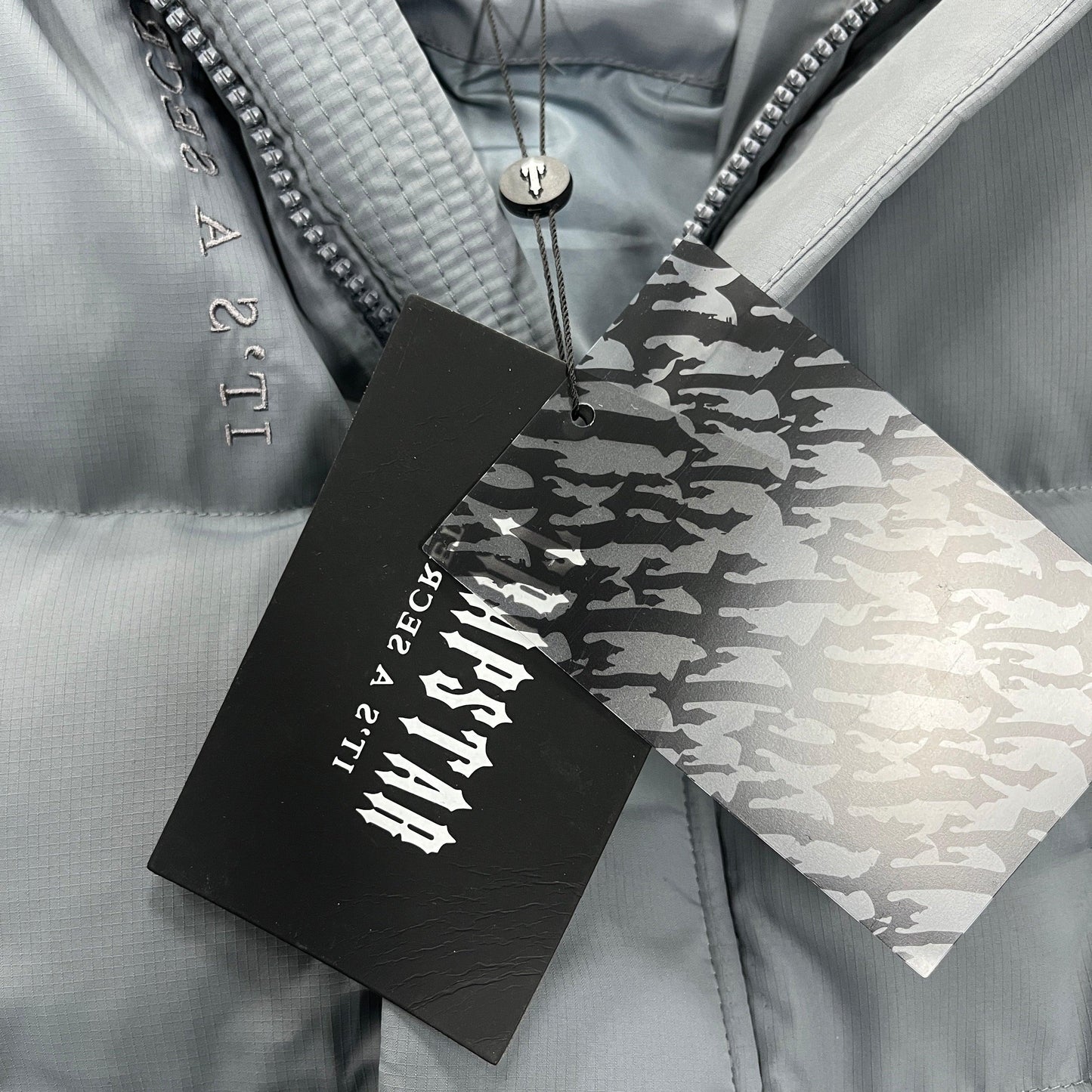 Trapstar Decoded Hooded Puffer Jacket - Kicks INC.