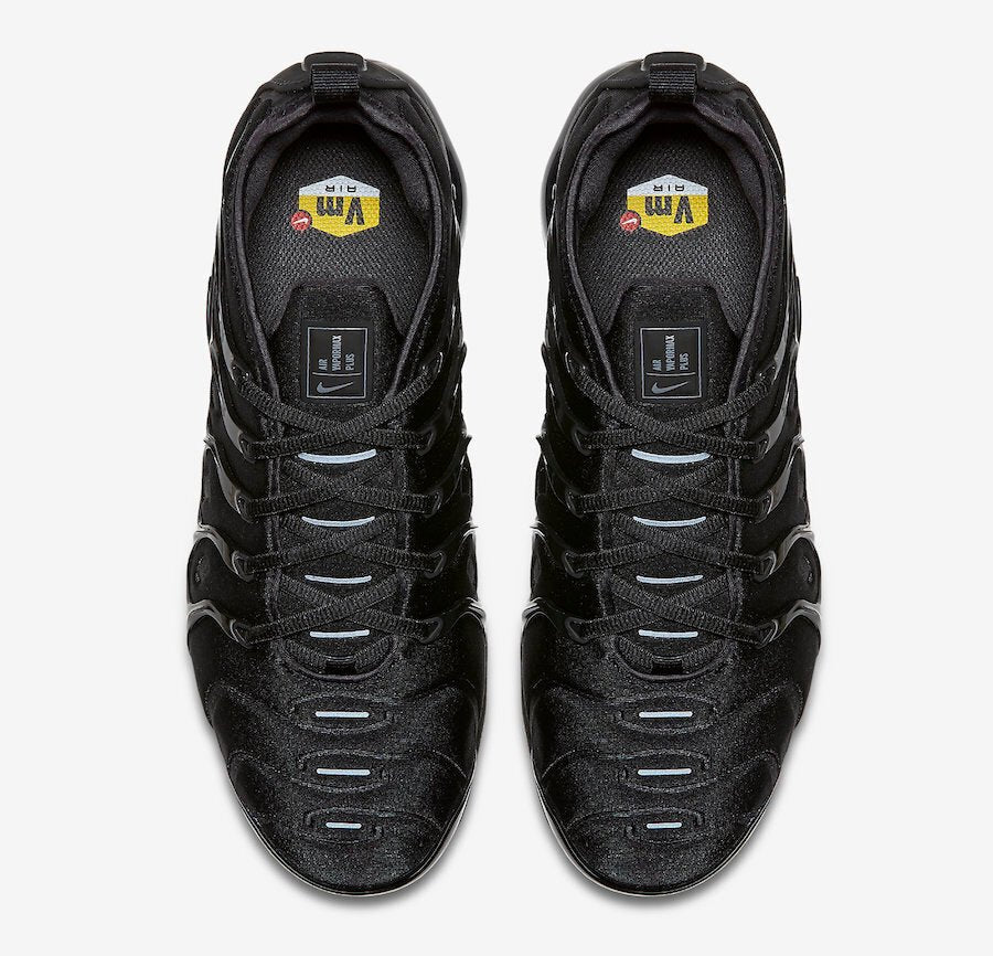 VAPORMAX PLUS TRIPLEBLACK - Доставка до 7 дни