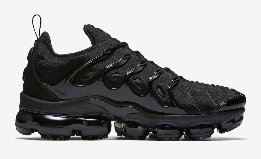 VAPORMAX PLUS TRIPLEBLACK