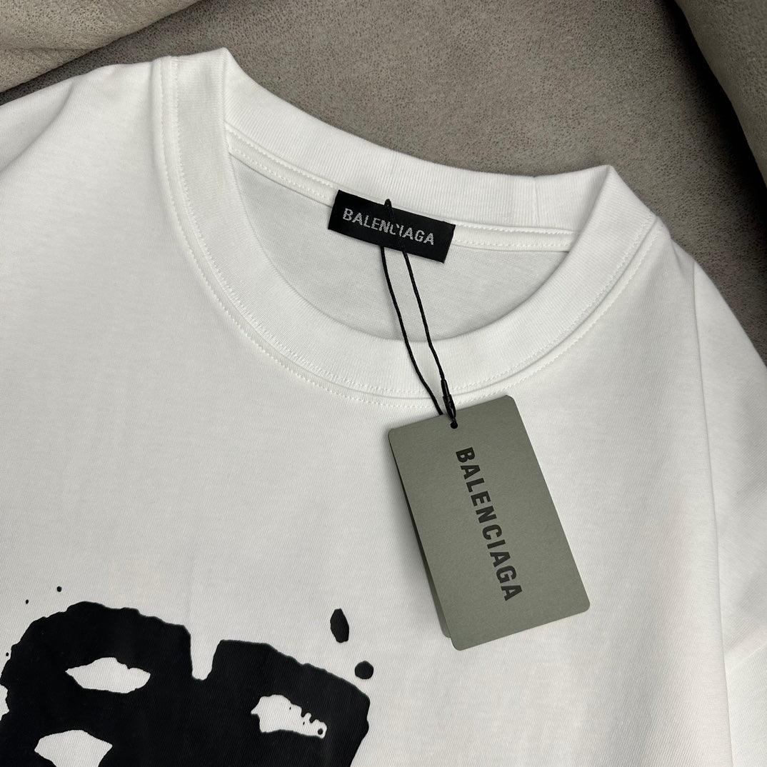 BA White Paris Logo T-Shirt - Kicks INC.