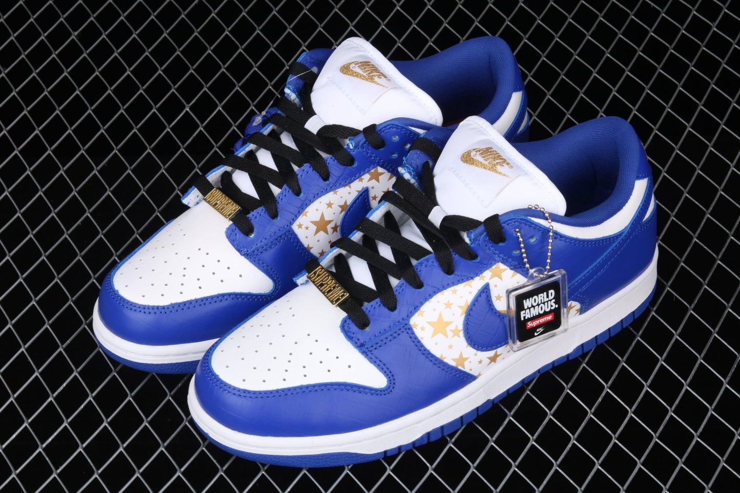 Dunk SB Low 'SPRM Stars Hyper Royal' - Доставка 14 - 20 работни дни