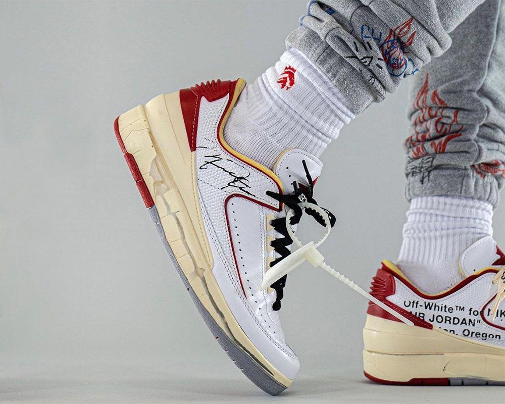 J2 Retro Low SP x OW ‘White Varsity Red’ - Доставка 14 - 20 работни дни