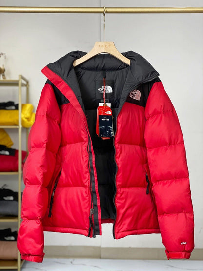 The North Face Nuptse Red - Доставка 14 - 20 работни дни