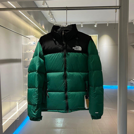 The North Face Nuptse Retro Green - Доставка 14 - 20 работни дни