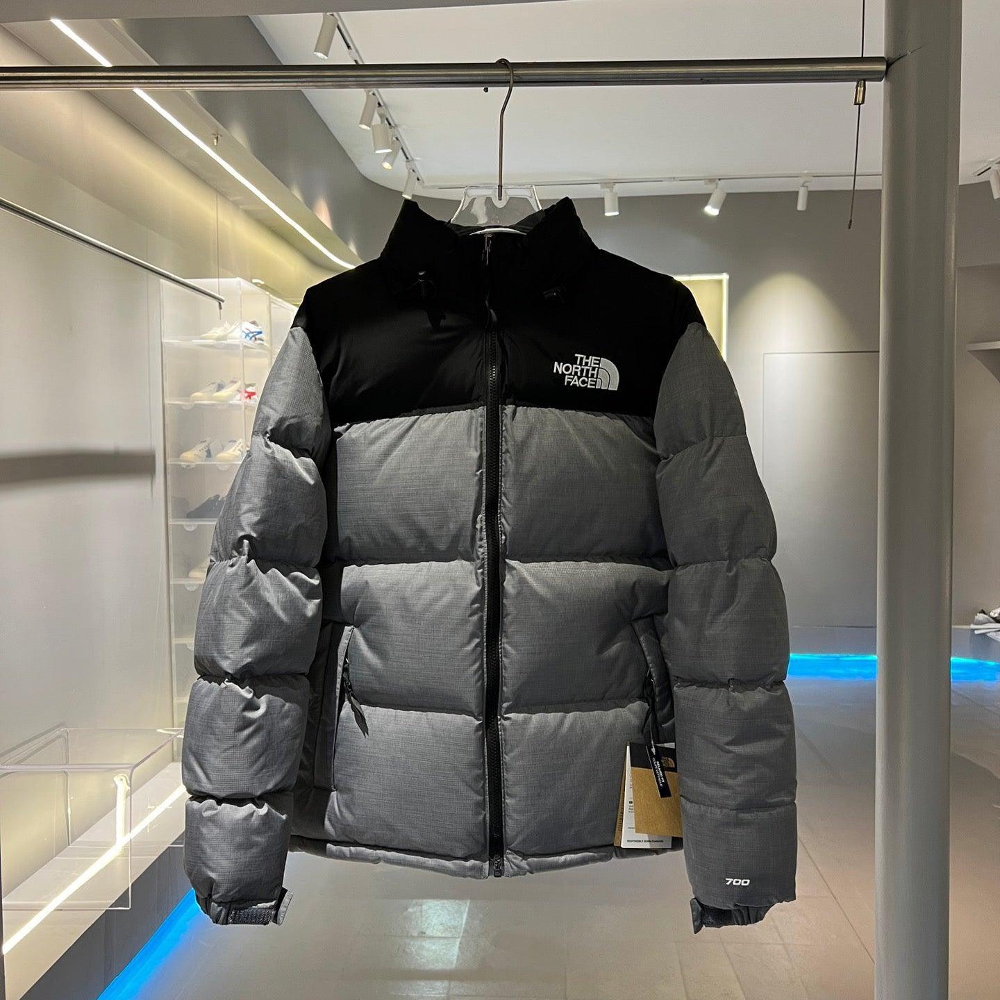 The North Face Nuptse Retro Metallic - Доставка 14 - 20 работни дни