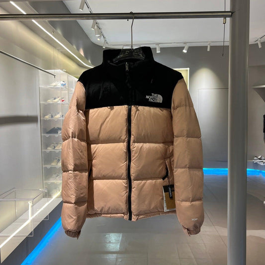 The North Face Nuptse Retro Rose Gold - Доставка 14 - 20 работни дни