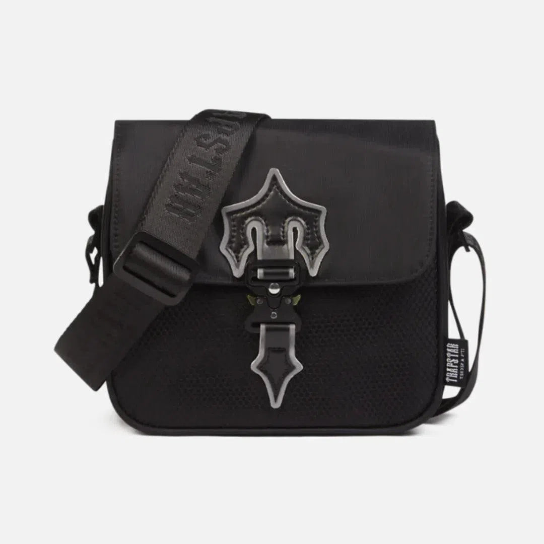 Trapstar Messenger Bag 1.0 - Black/Reflective - Доставка за 1 работен ден - Kicks INC.