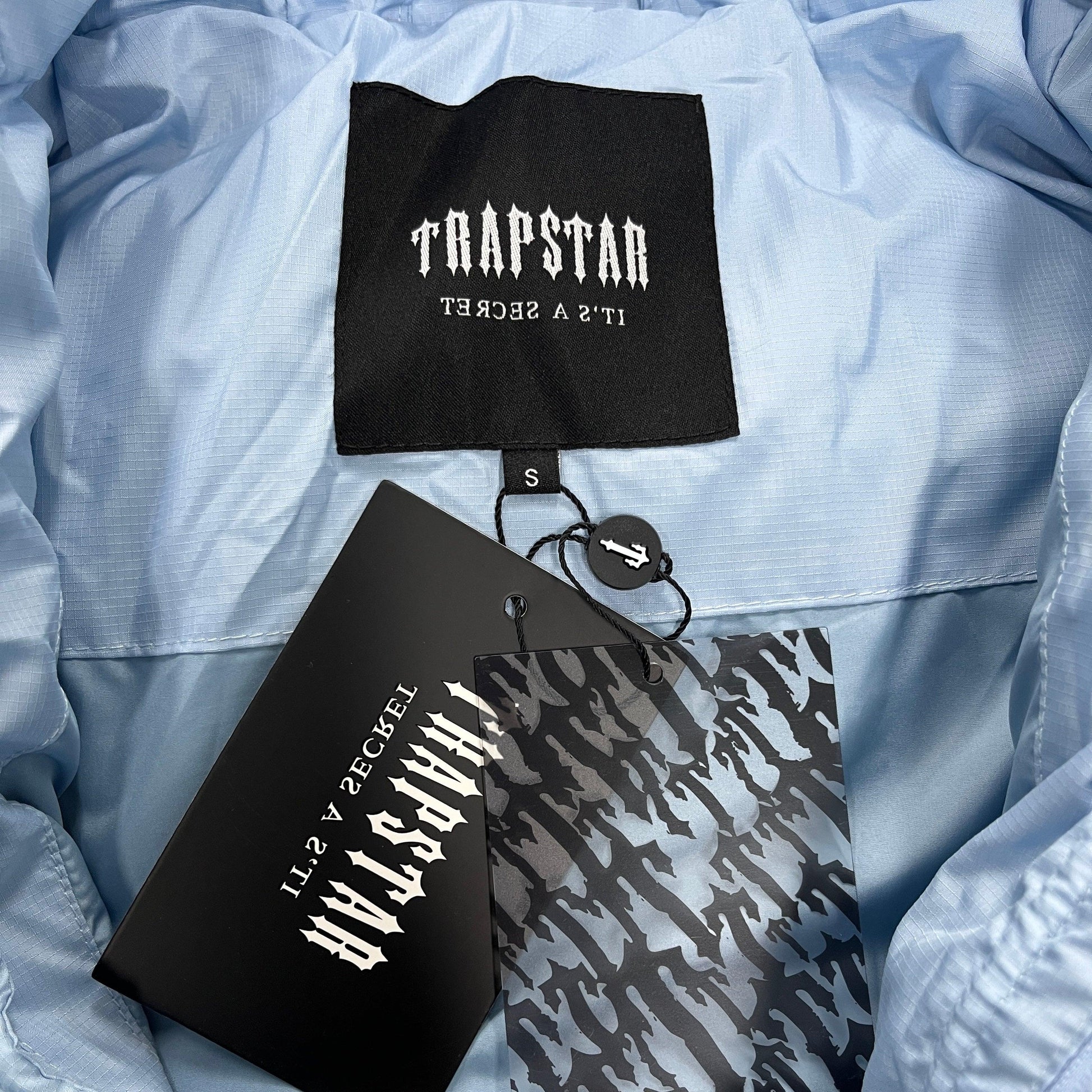 W Trapstar Decoded Hooded Puffer 2.0 - Kicks INC.