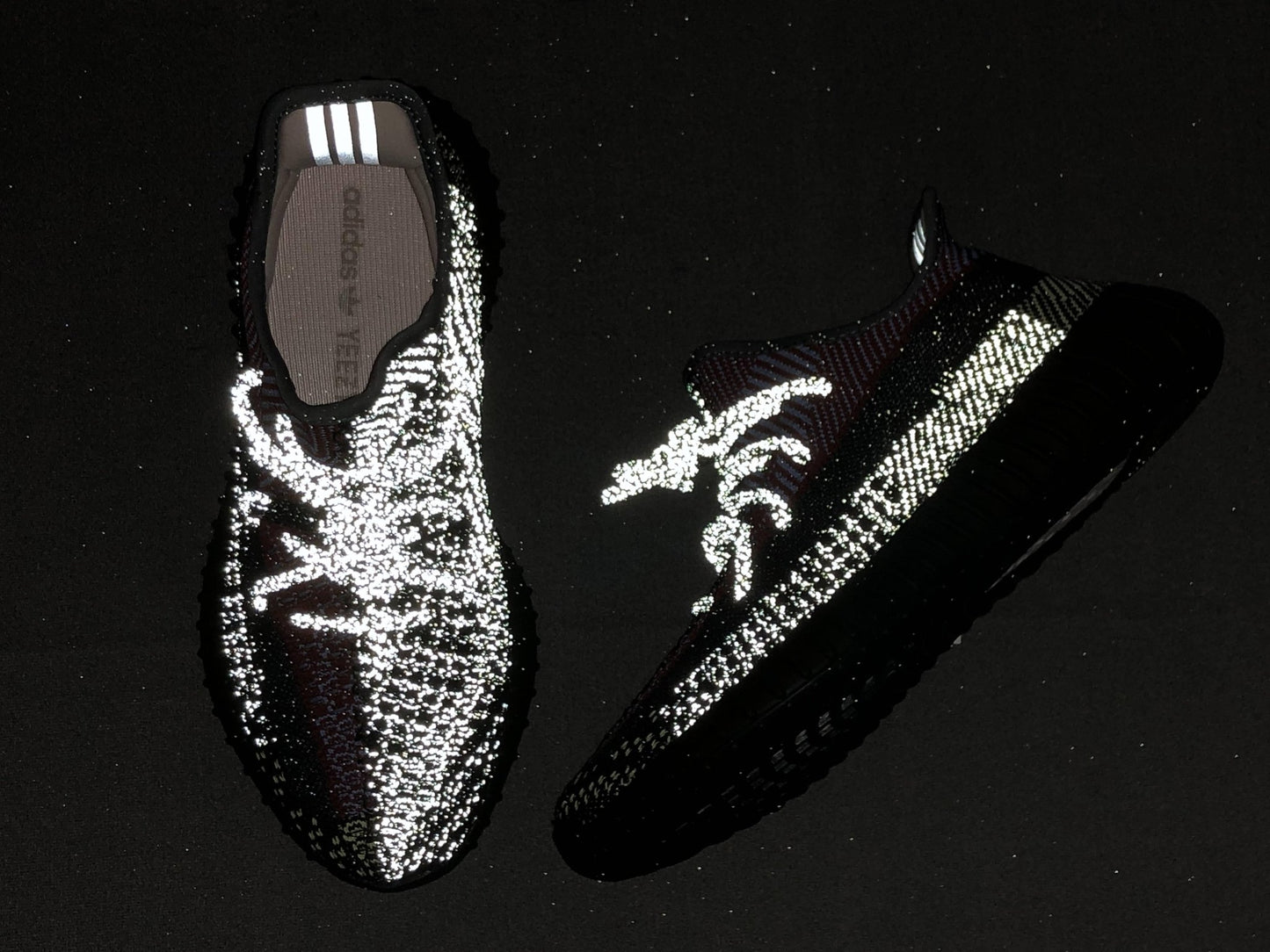 YZY 350 V2 ‘Yecheil Reflective’ - Доставка 14 - 20 работни дни